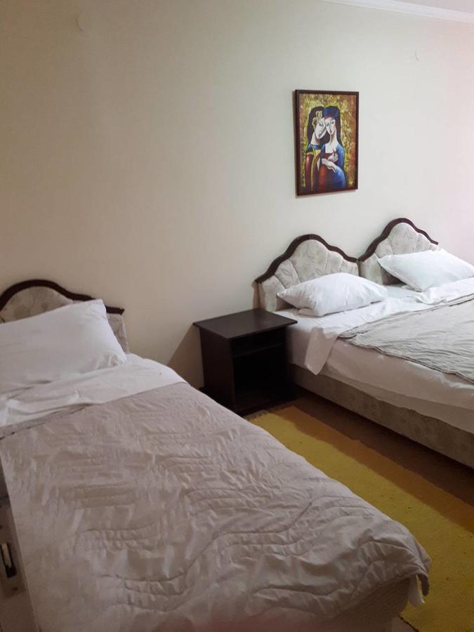 B&B Beli Andjeo Sremska Mitrovica Buitenkant foto
