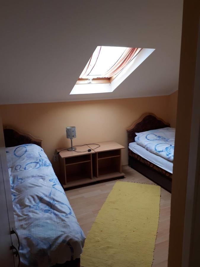 B&B Beli Andjeo Sremska Mitrovica Buitenkant foto